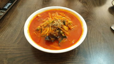 Gangneung Eolkeuni Naengmyeon Main Branch
