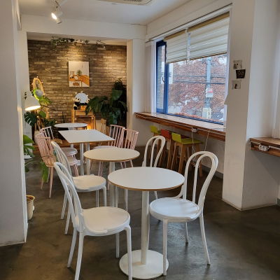 Brick 62 Café