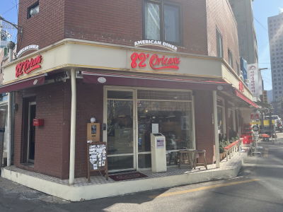 82 Orleans