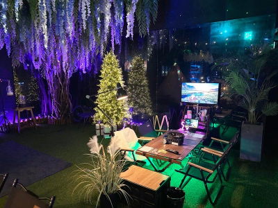 TAG INDOOR CAMPING