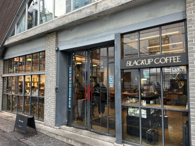 Blackup Coffee, Seomyeon