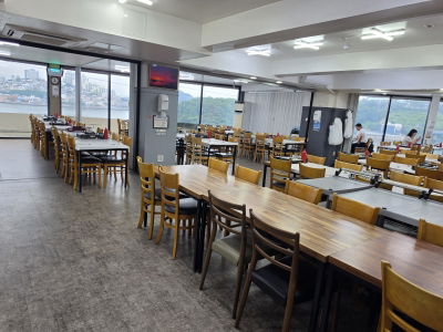 Palace Sashimi Restaurant