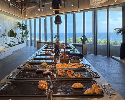 Floyeast Bakery Cafe