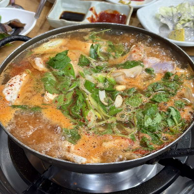 Geumhwa Mak-sseoreo Hoe-jip