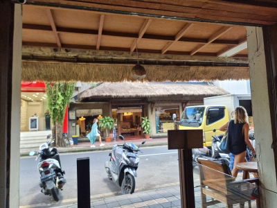 Tukies Coconut Shop