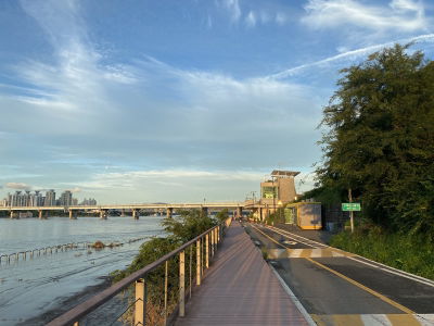 Cheongdam Underpass