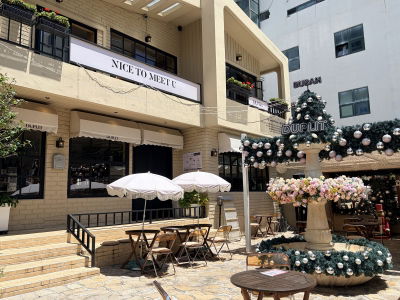 Duplit Stylish Café in Gwangalli