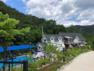 그린스톤 오토캠핑장 팬션