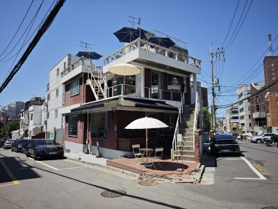 Yongnidan-gil Street