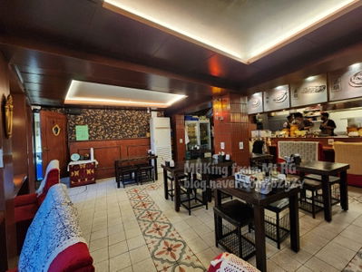 Dongbaek Gaok Sinyongsan Main Branch