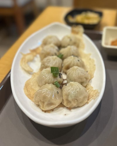 Hongdae Eomji Gunmandu