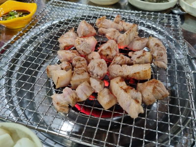 꽃돼지 연탄구이