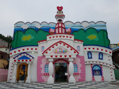 Donghwa Village Trick Art Story