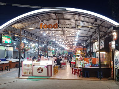 Chiang Mai University Night Market