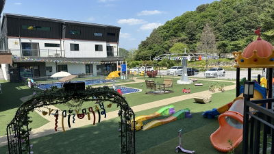 加平ユーキッズ キッズプールヴィラ ペンション