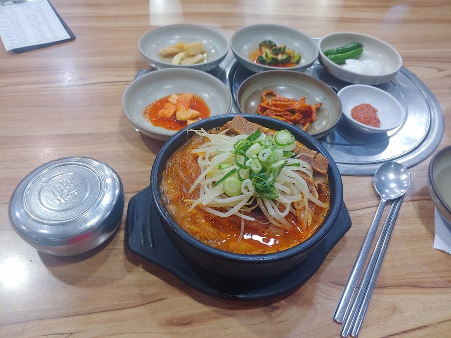 Pyeonuri Gamjatang