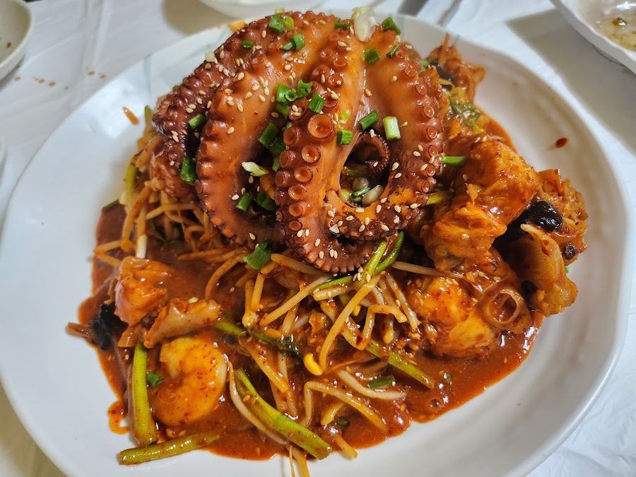 동피랑기와집