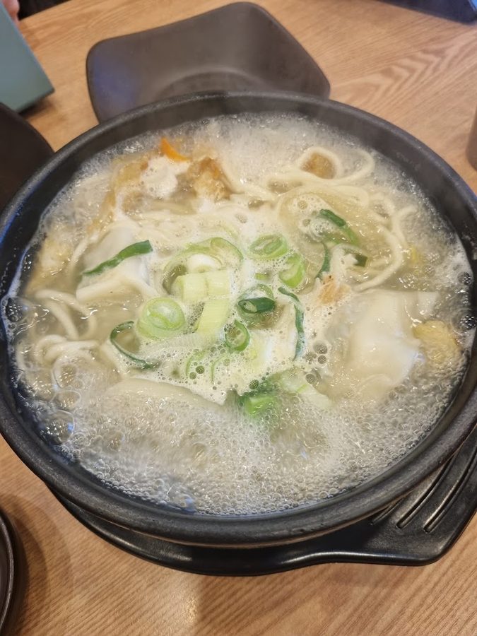 Hwangtae Ttukbaegi Kalguksu
