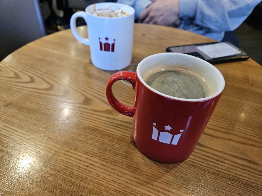 Holly's Coffee