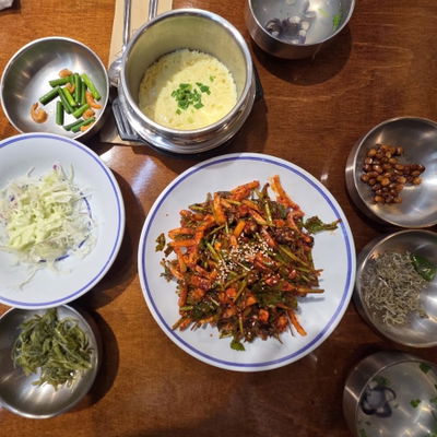 Pureun Hoe Restaurant