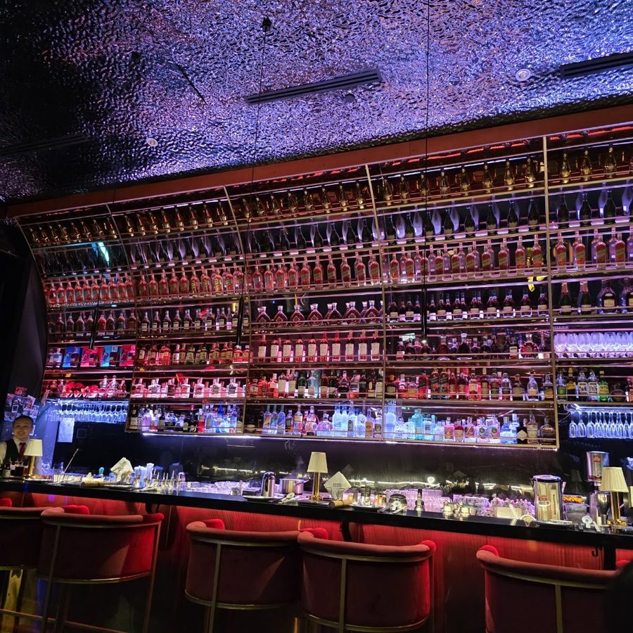 Synthesis 食拿酒稳: Traditional Chinese Medical Hall Inspired Restaurant & Cocktail Bar (Suntec City)