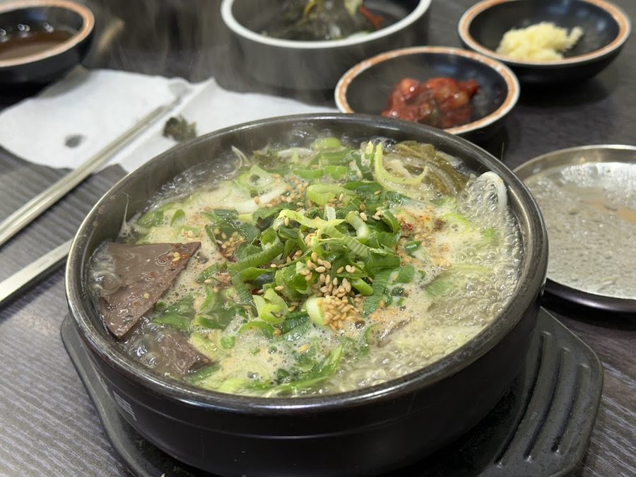 Yongduam Eomma Haejangguk