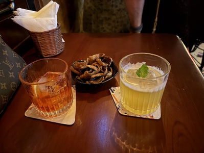 Acoustic Bar Thao Dien
