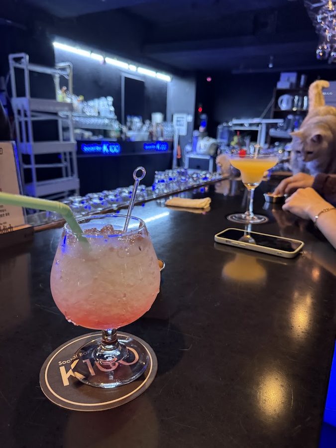 Social bar k100