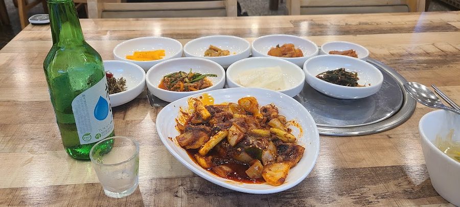 토박이해물칼국수