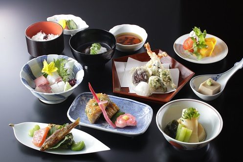 Hakusuien