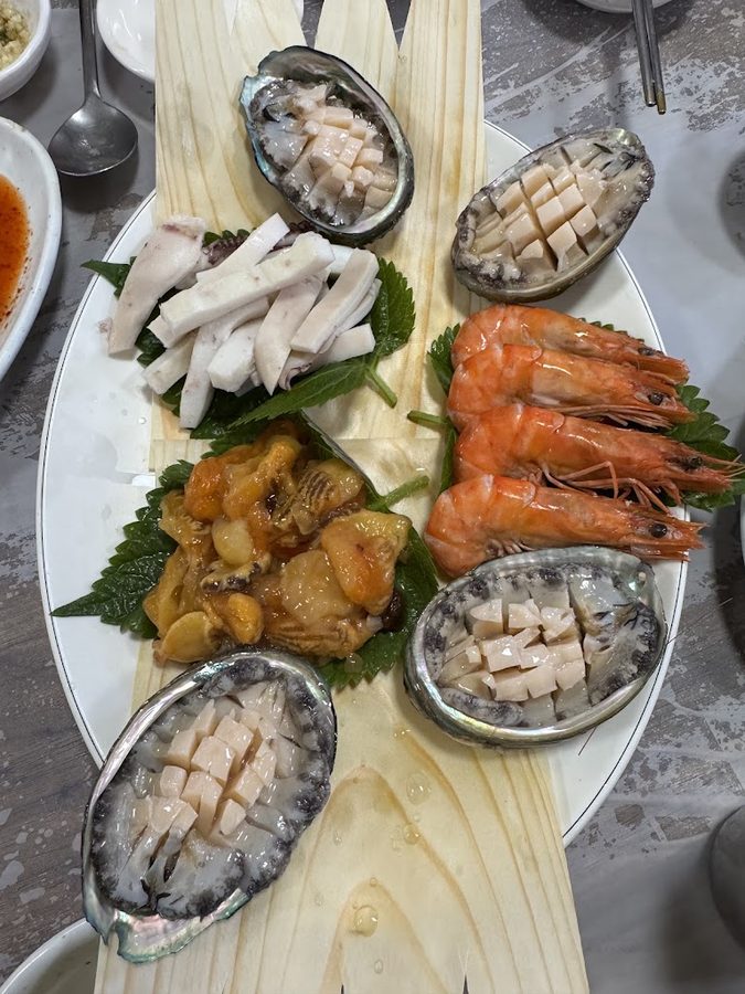 Dalbong-i Sashimi