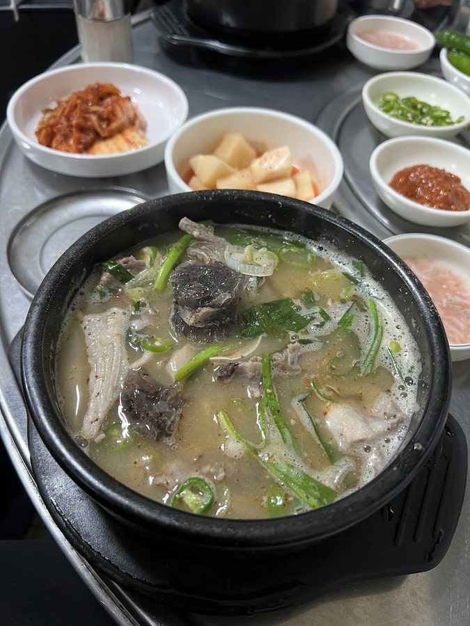 Mokhwa Wang Sundae Guk