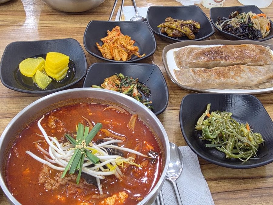 Chodang Myeongga Jjamppong Sundubu
