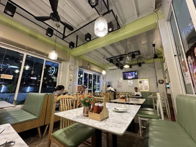 Jasmine Siam Kitchen จัสมิน สยาม คิทเช่น