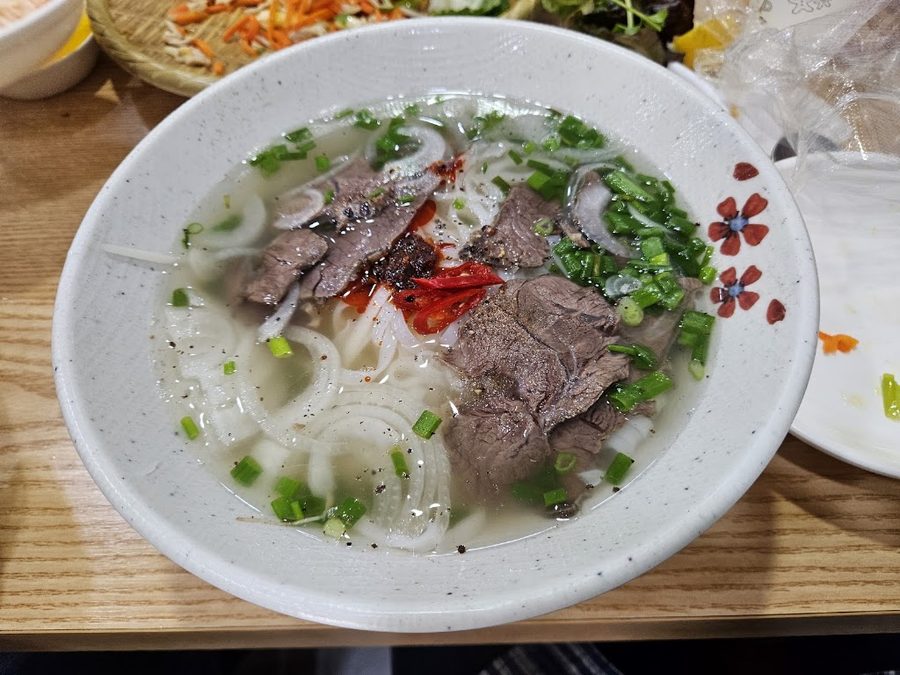 Yet Salbi Vietnamese Rice Noodles