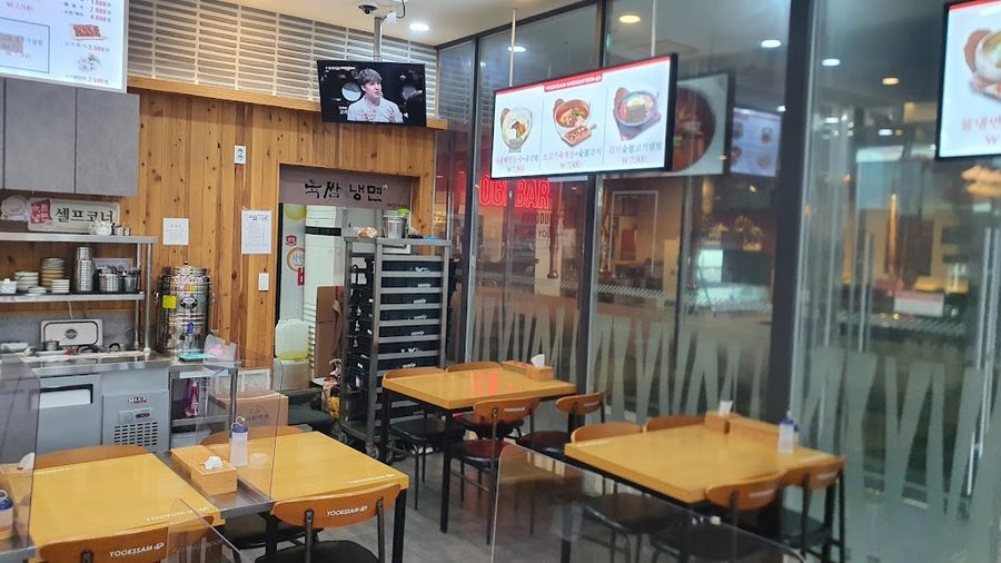 Yukssam Naengmyeon Millak 2nd District Branch