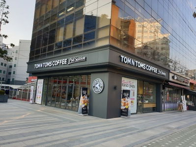 TOMNTOMSCOFFEE