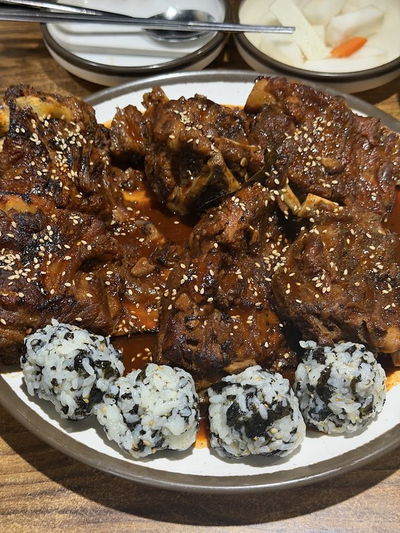 서울뼈구이매운족발