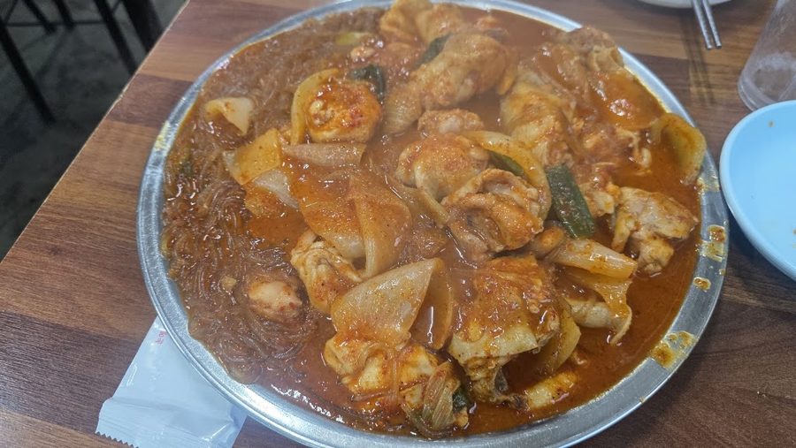 Bokdolne Tongdak