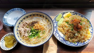 Bangkok kitchen, Sadang branch.
