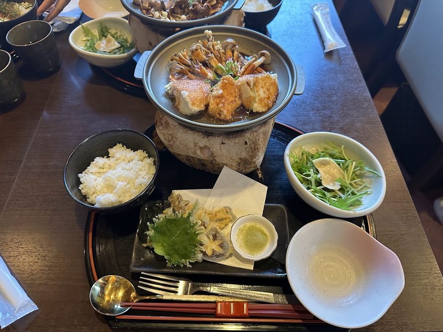 久露葉亭