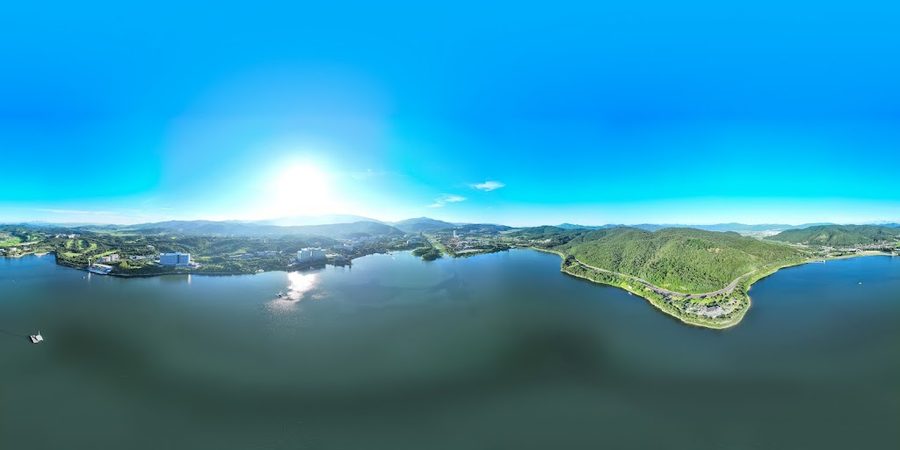 Bomun Lake