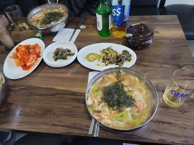 故鄉刀削麵