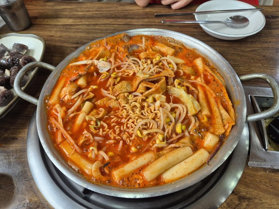 Jinmi Jikseok Haemul Yachae Tteokbokki