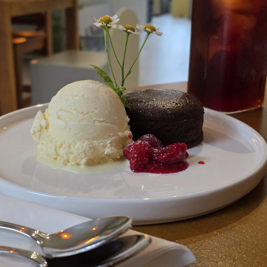 Selected Coffee & Sweets