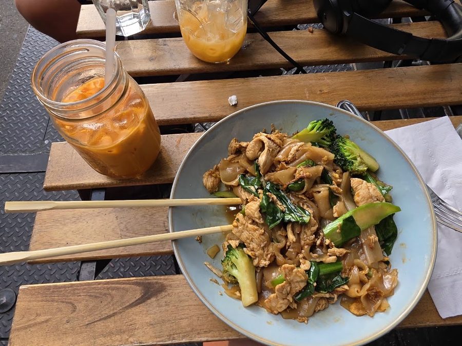Chomp Chomp Thai kitchen