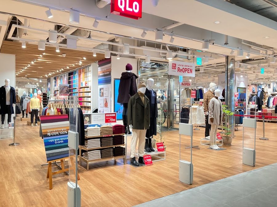 UNIQLO Lotte Dpt. Centum City