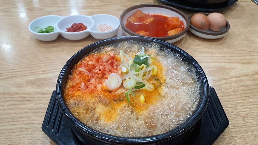24 Hour Jeonju Myeongga Kongnamul Gukbap Naedong Branch