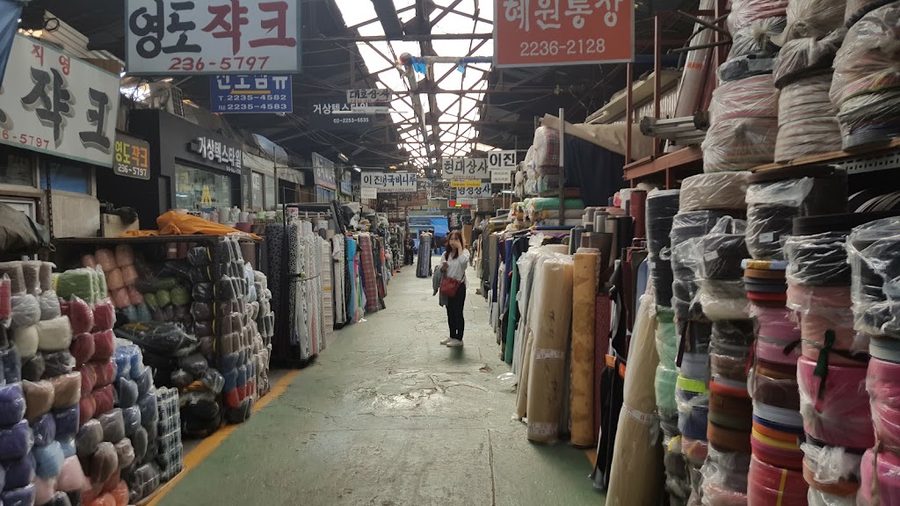 Sinseol-dong Jonghap Sijang