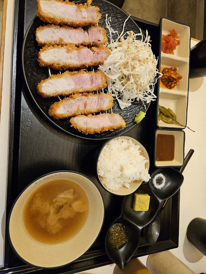 カツカレーとカツサンド